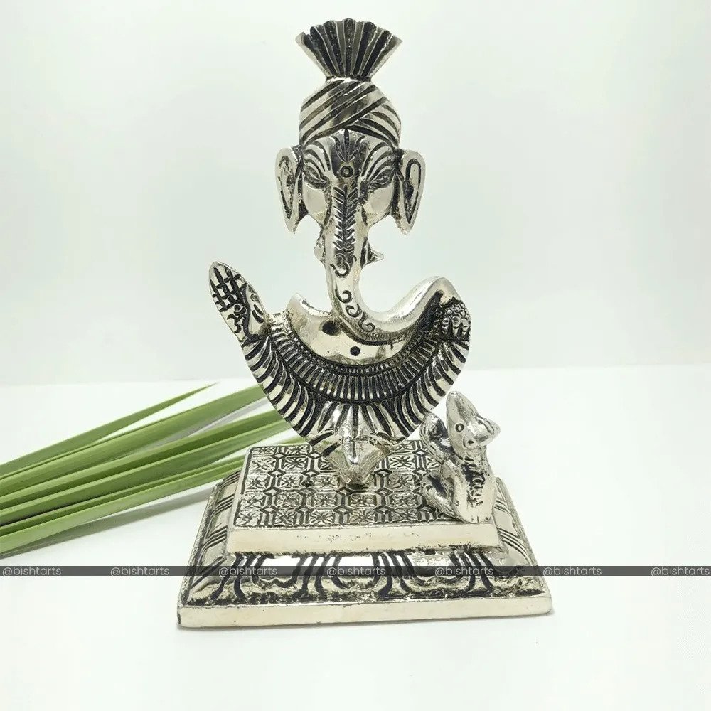 Invisible Ganesh With Mooshak Incense Stand